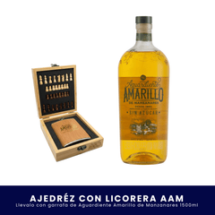 Kit Ajedrez + Licorera Aguardiente Amarillo de Manzanares