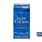 Empaque tipo tetra brik de Licor de Ron Viejo de Caldas Esencial de 1000ml sobre fondo blanco. El diseño es de color azul intenso con el logo de la marca en letras blancas y detalles dorados, incluyendo información sobre el contenido y advertencias legales.